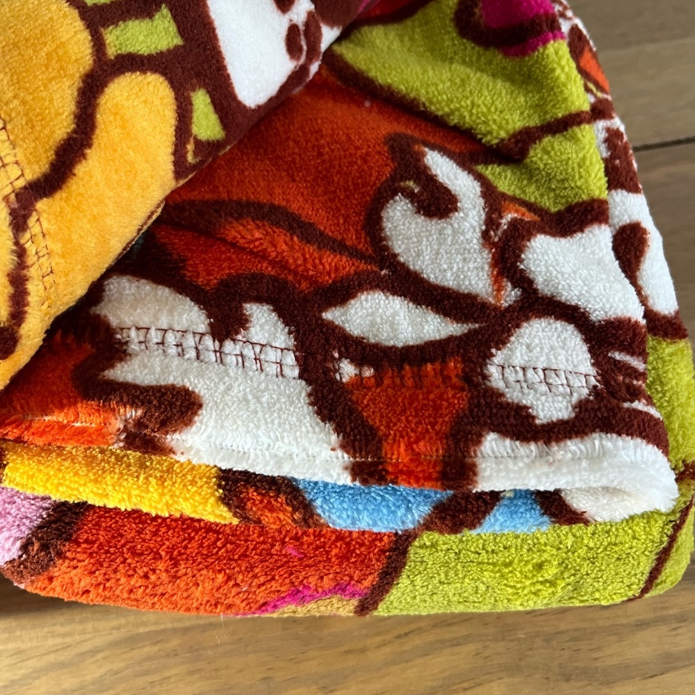 NWT VERA BRADLEY Throw Blanket Midday Garden Fleece 50” x 80” Boho Florals NEW - Picture 4 of 7